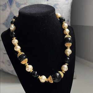 Elegant Black and Gold Beaded Necklace